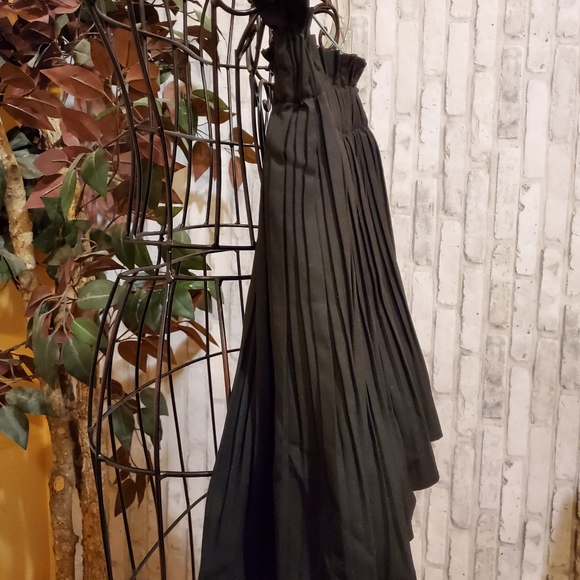 Zara Black Pleated Mini Skirt Host pick!!!! - Picture 7 of 16